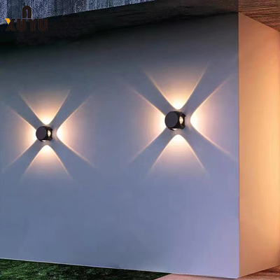 4W ο υπαίθριος τοίχος ανάβει αδιάβροχα 70*70*50MM για το διάδρομο/το μπαλκόνι