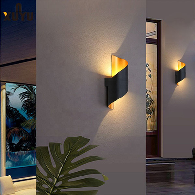 Το S διαμόρφωσε υπαίθριο Sconce 3W/9W 4000K φαναριών τοίχων για το προαύλιο